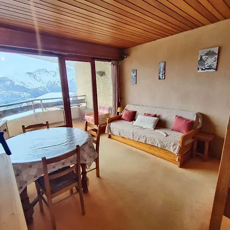 Apartment Au Pied Des Pistes, Balcon, Parking, Animaux Admis Auris